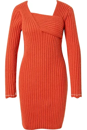 Amy Lynn Abito in maglia 