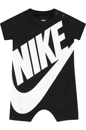 Nike Tuta