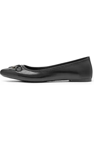 Kazar Ballerina