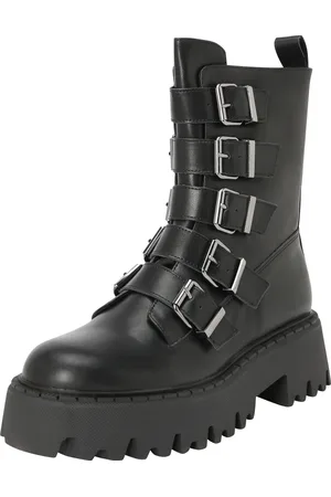 Steve Madden Boots 