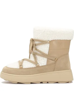 Kazar Boots da neve