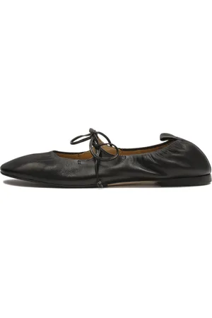 Kazar Ballerina