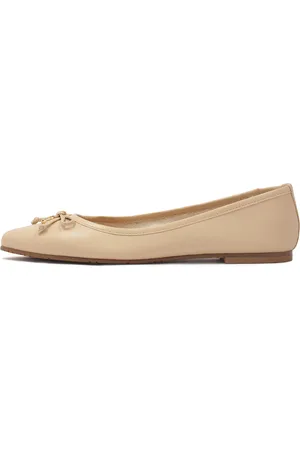 Kazar Ballerina