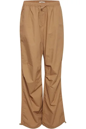 B YOUNG Pantaloni 
