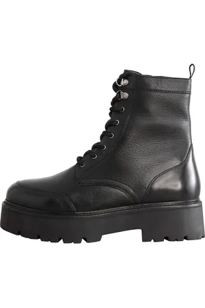 Next Stivaletto stringato