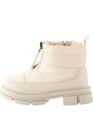 Next Boots da neve