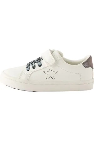 Next Sneaker