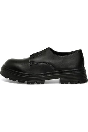 Butigo Scarpa stringata