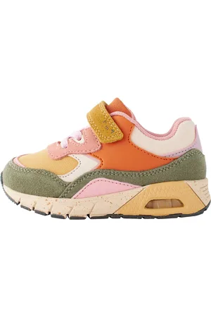 Next Sneaker