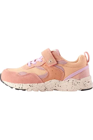 Next Sneaker