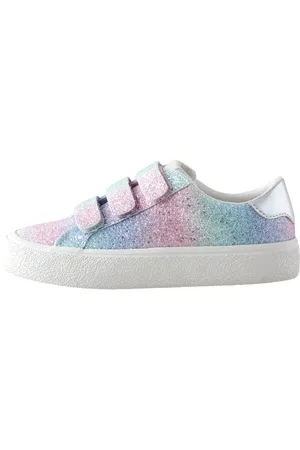 Next Sneaker