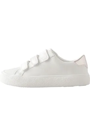 Next Sneaker