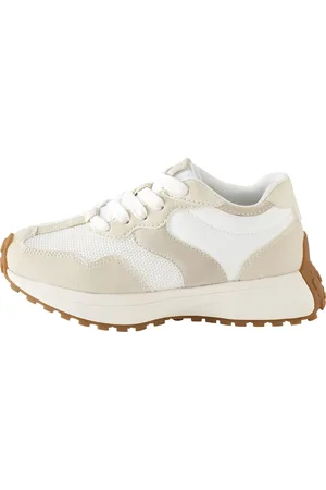 Next Sneaker