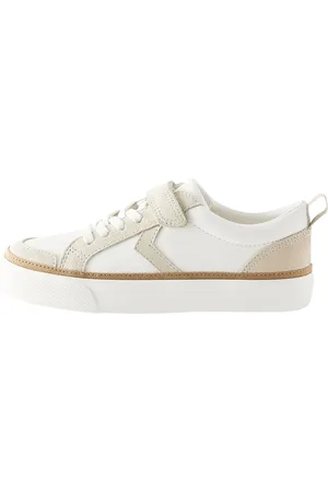 Next Sneaker