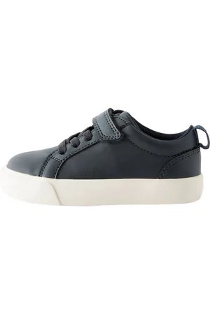 Next Sneaker