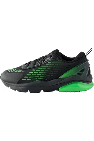 Next Sneaker