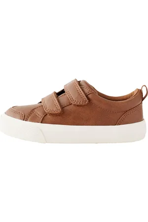 Next Sneaker