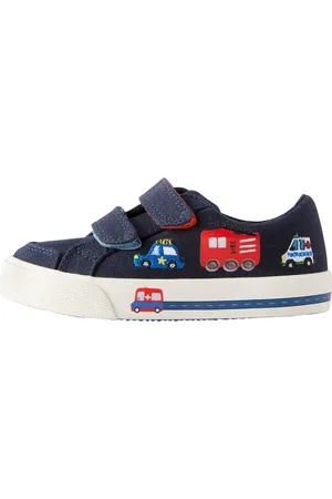 Next Sneaker