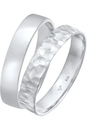 Kuzzoi Anello