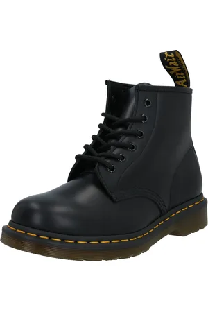 Dr. Martens Boots stringati