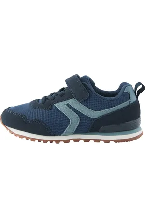 Next Sneaker