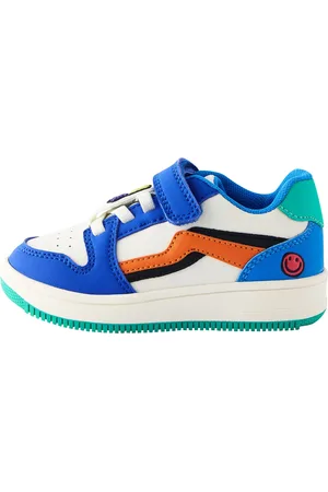 Next Sneaker