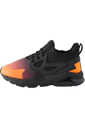 Next Sneaker