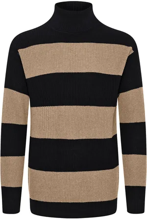 Solid Pullover 