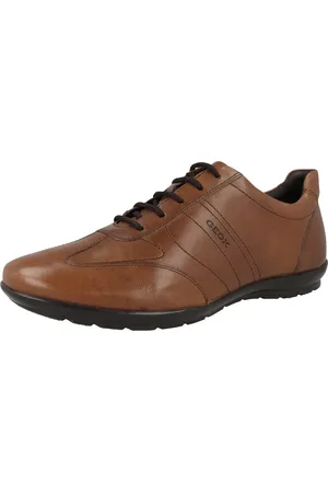 Geox Scarpa stringata 