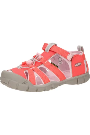 Keen Sandalo 
