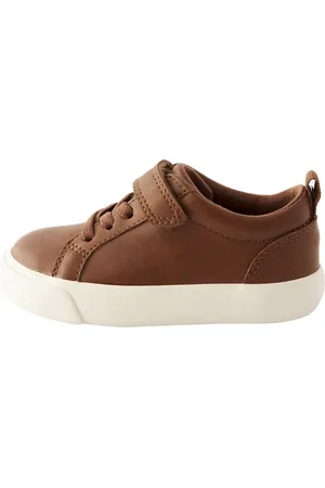 Next Sneaker