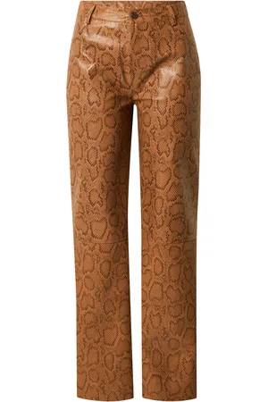 Résumé Pantaloni 