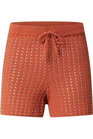EDITED the label Pantaloni 