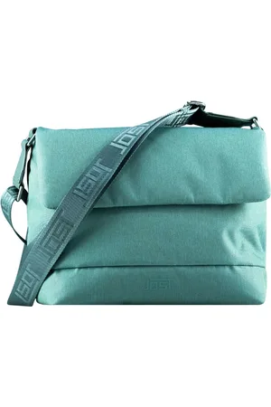 Jost Borsa a tracolla