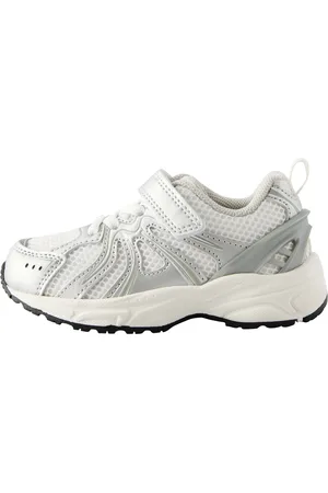 Next Sneaker