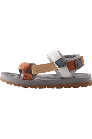 Next Sandalo