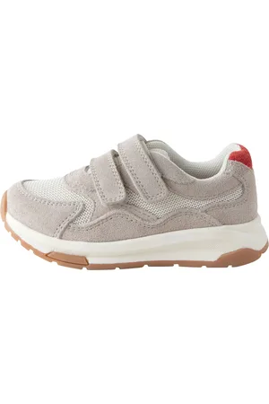 Next Sneaker