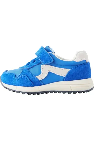 Next Sneaker