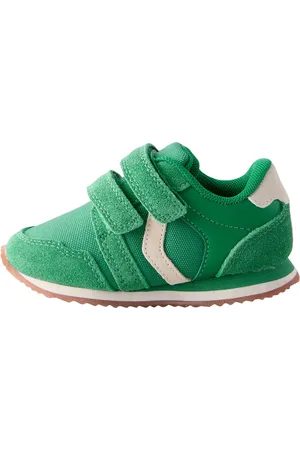 Next Sneaker