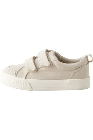 Next Sneaker