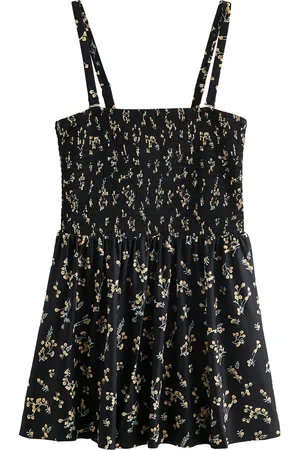 Next Costume intero