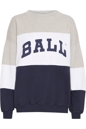 Ball Pullover 