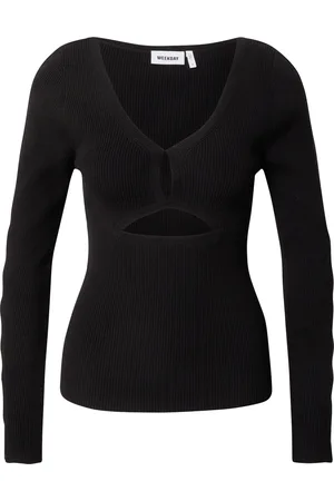 Weekday Pullover 