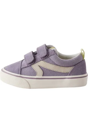 Next Sneaker
