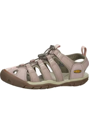 Keen Sandalo 