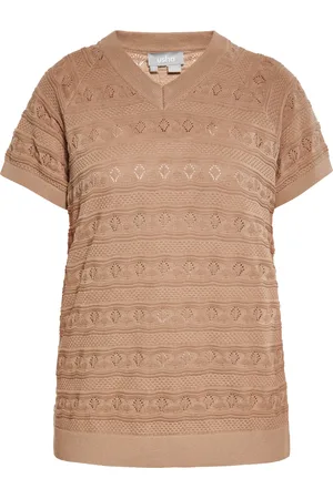 USHA Pullover