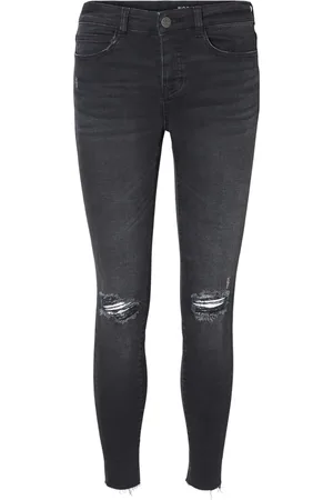 Noisy May Jeans