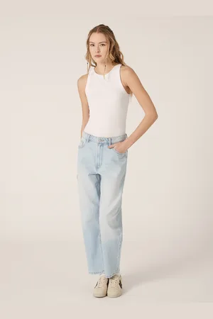 Alcott Jeans mom fit