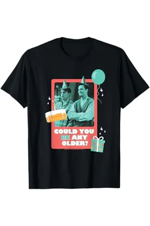Friends Birthday Could You Be Any Older With Joey, Chandler Maglietta