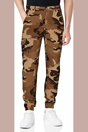 Urban classics Pantaloni Cargo Uomo in Stile Mimetica Militare, Polsini Elastici e Grandi Tasche Laterali, Colore darkground camo, Taglia34